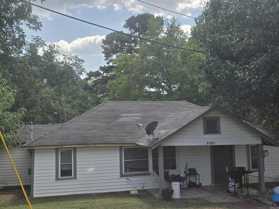 1st image of 1101 9th St