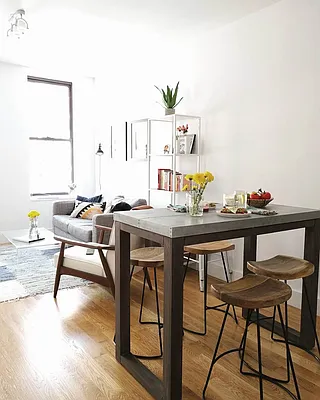 Rented by Highline Residential | media 29