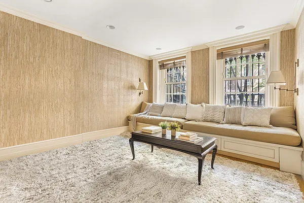 Sold by Compass | media 9