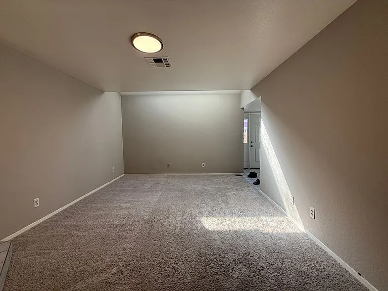 3980 Tirana Way — Photo 9