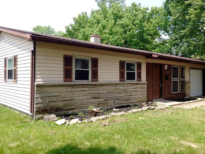 1st image of 3020 N Roseway Dr