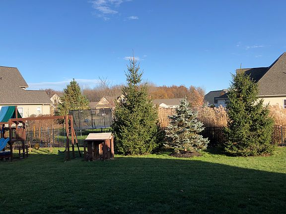 2nd image of 31957 Pondside Dr