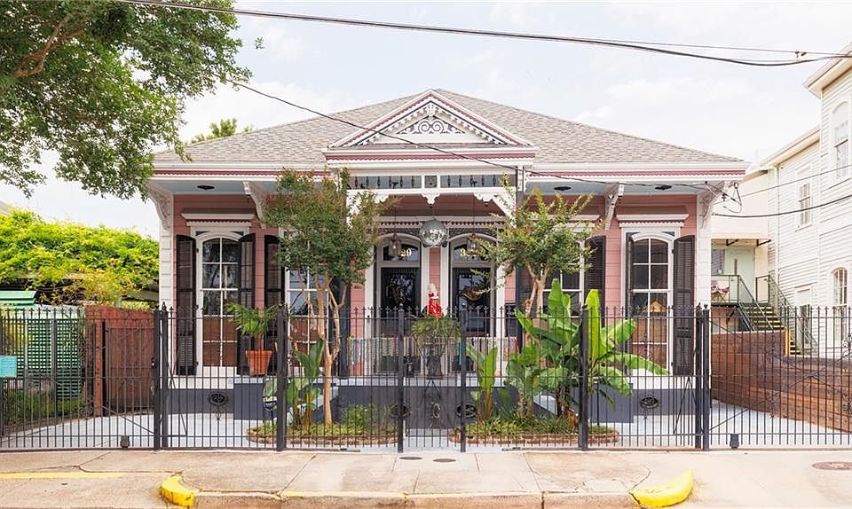 1st image of 3029 Royal St