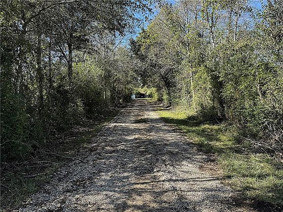 4th image of Barney Core Rd