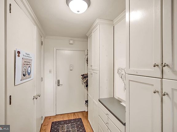2nd image of 604 S Washington Sq APT 1209