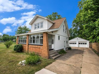 195 56th St SW, Wyoming, MI, 49548