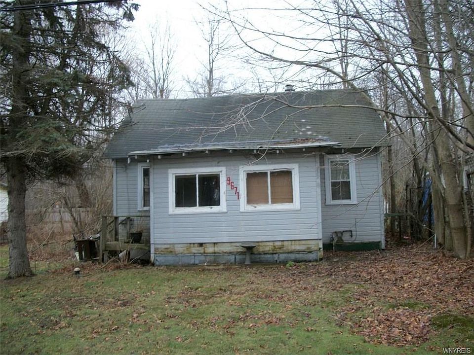 1st image of 9671 Oakland St