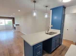 2445 S Barrington Ave #306, Los Angeles, CA 90064