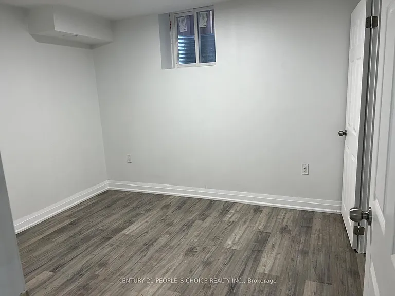19 Antorisa Ave E #BASEMENT — Photo 13