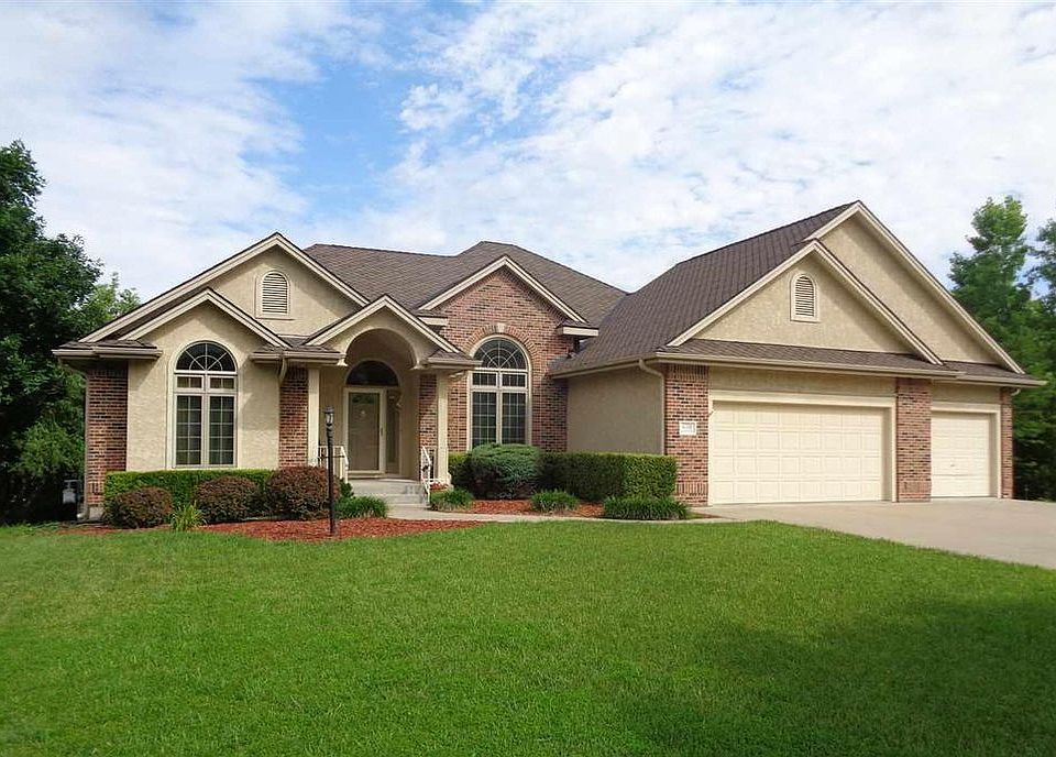 4700 SW Moundview Dr