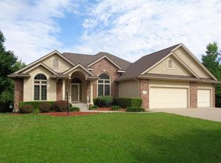 4700 SW Moundview Dr, Topeka, KS 66610