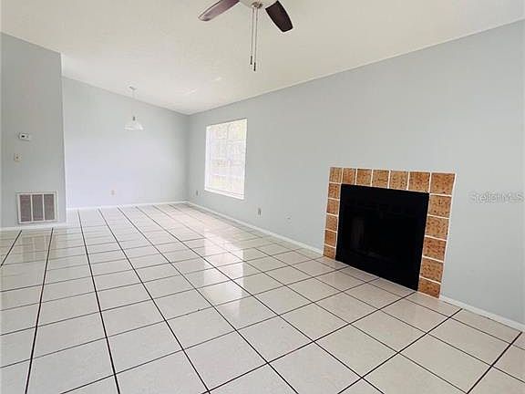 2nd image of 4013 Dream Oak Pl APT 201