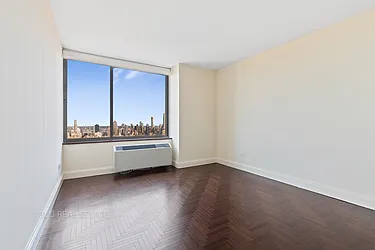 Rented by BLU Real Estate