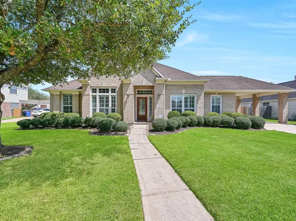 1813 Sandy Lake Dr, Friendswood, TX 77546