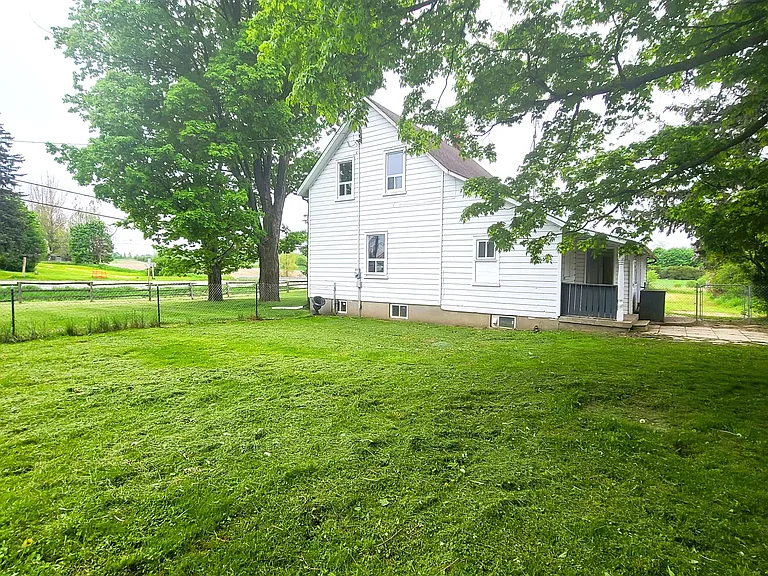 798 King Rd — Photo 28