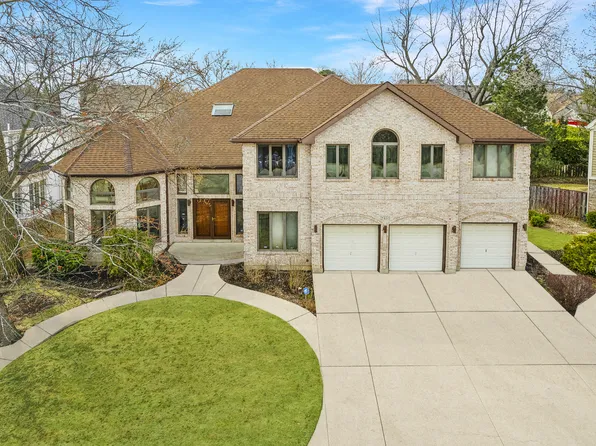 2410 Halina Dr, Glenview, IL 60026