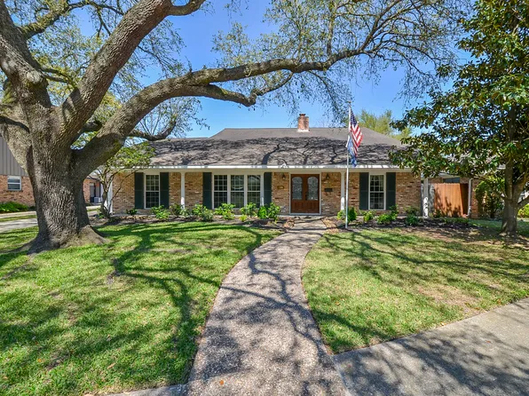 5906 Dumfries Dr, Houston, TX 77096