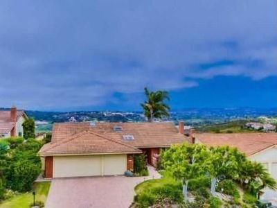 984 Santa Estella, Solana Beach, CA, 92075