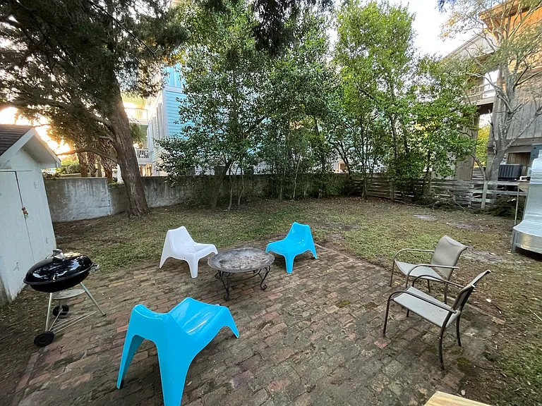 305 N Channel Dr — Photo 12