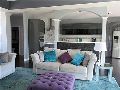 3rd image of 200 Knotting Hill Dr
