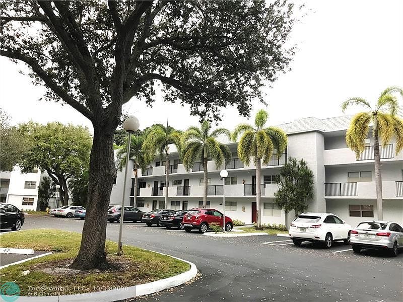 1st image of 8305 NW 61st St #304