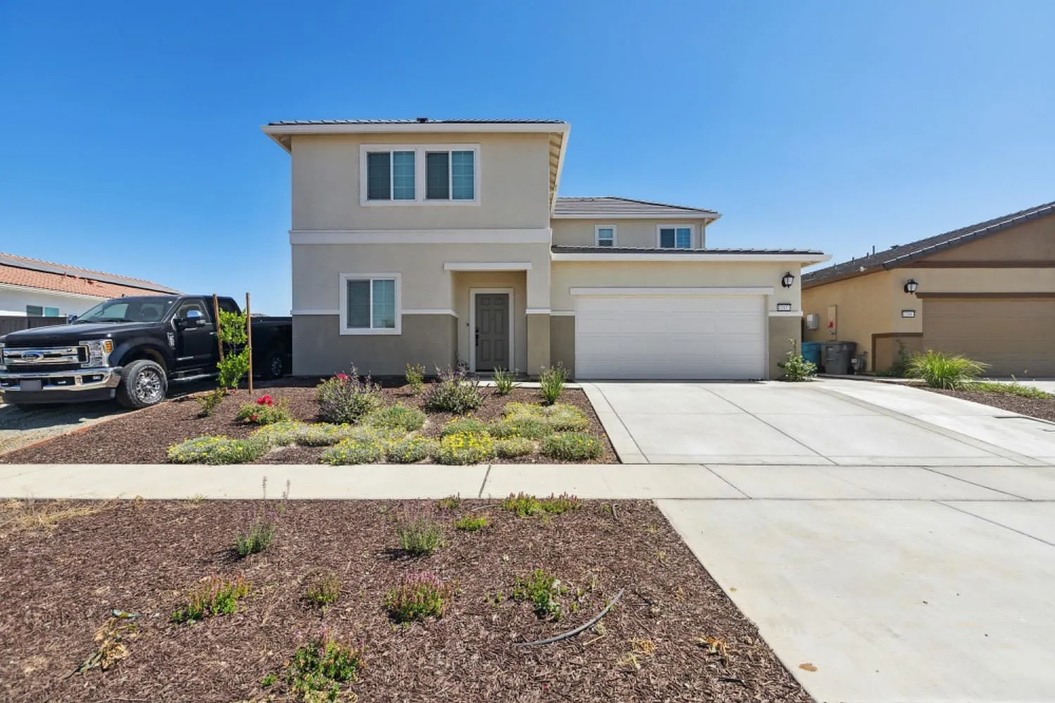 1212 Abrozo Way photo 1
