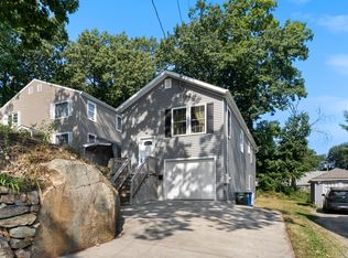 206 Jewett Ave, Bridgeport, CT 06606