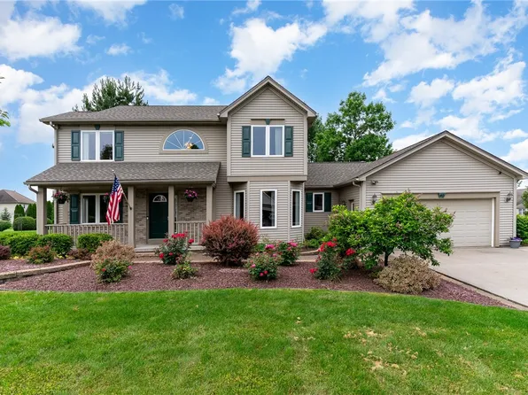 40 Jewelberry Dr, Webster, NY 14580