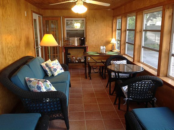 Sun porch