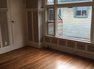 663 39th St, Oakland, CA 94609