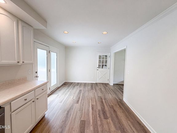 5th image of 6801 Tavernier Ct