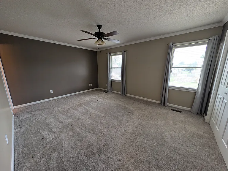 5008 Cheshire Ct — Photo 17