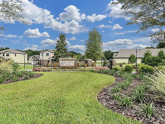 3rd image of 875 Vino Verde Cir