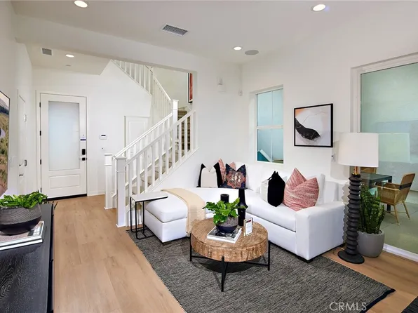 4436 S Fairmount Paseo, Ontario, CA 91762