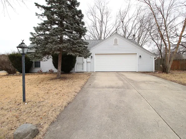 52 Ingleshire Rd, Montgomery, IL 60538