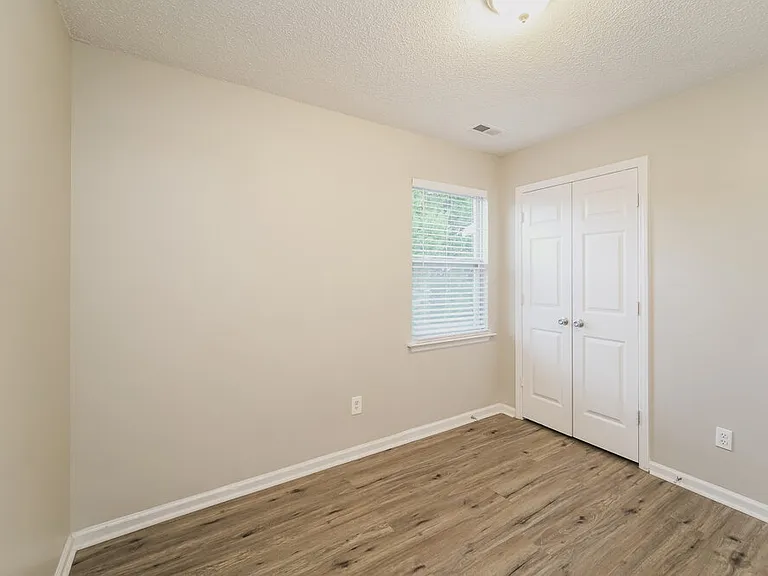 5906 Prestwick Ln — Photo 14
