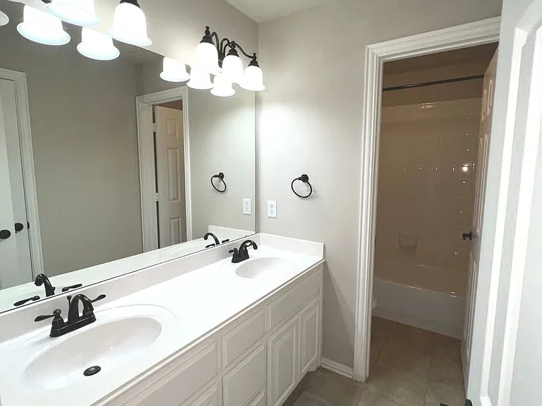 5 Parkway Ct — Photo 25