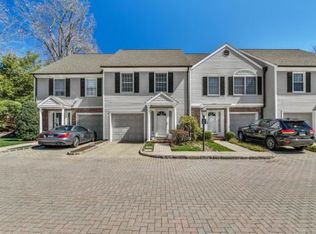 13 Norman Ln, Darien, CT 06820