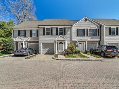 13 Norman Ln, Darien, CT, 06820