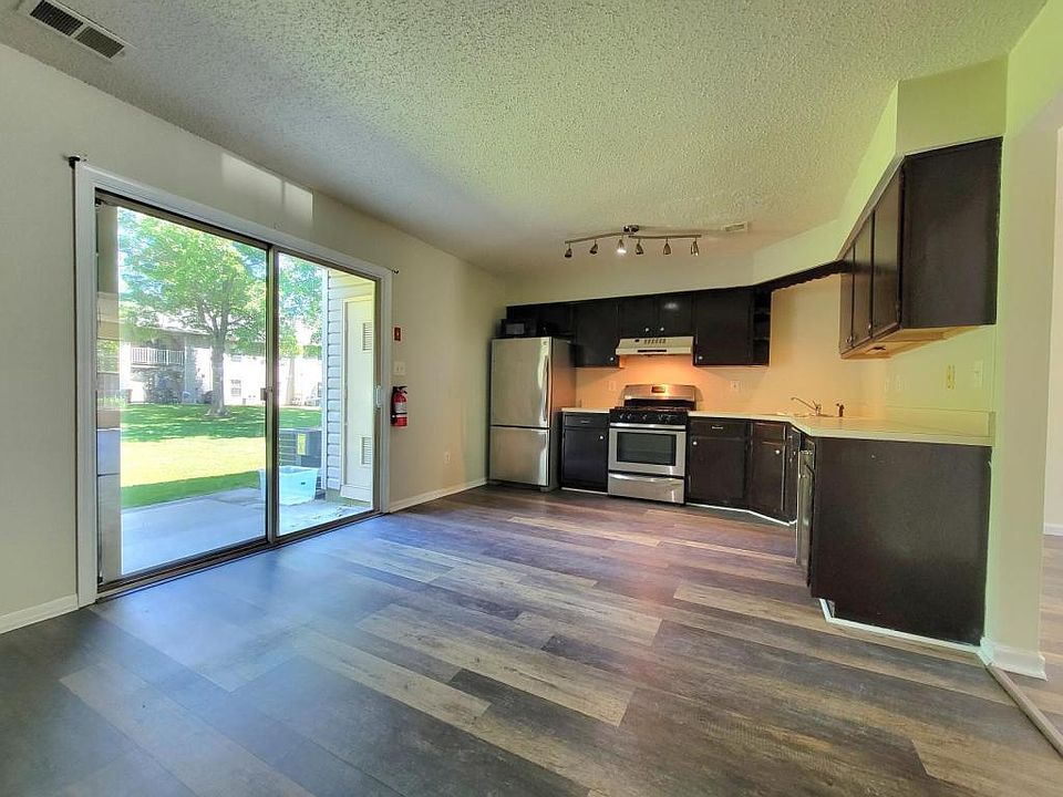 352 Whistler Dr, Freehold, NJ 07728 Zillow