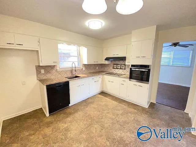 6210 Stratford Ct NW — Photo 11