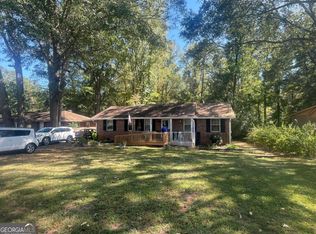 8242 Tudor Dr, Jonesboro, GA 30238