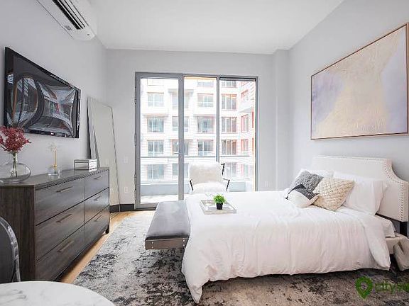 3rd image of 10 Montieth St APT 151
