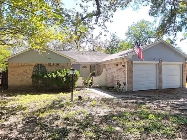9919 Sundew Cir, Houston, TX 77070