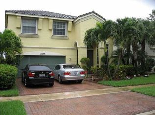 8928 Alexandra Cir, Wellington, FL 33414