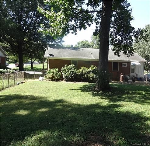2nd image of 1821 Weststone Dr