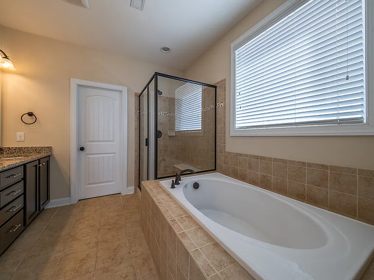 2220 Rocky Bay Ct — Photo 28