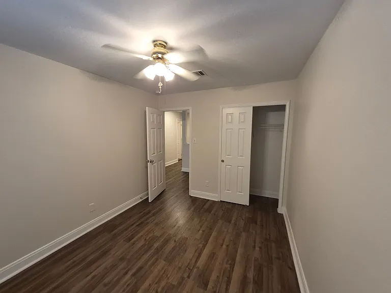 12634 Carriage Blvd — Photo 36