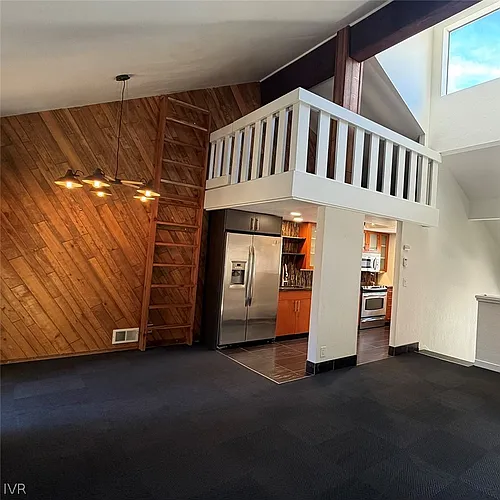 696 Village Blvd Photo 1