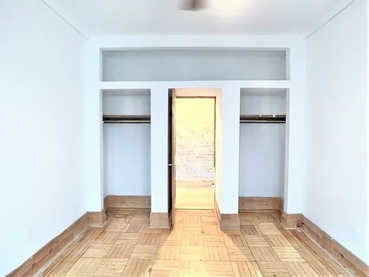 Rented by Bohemia Realty Group | media 6